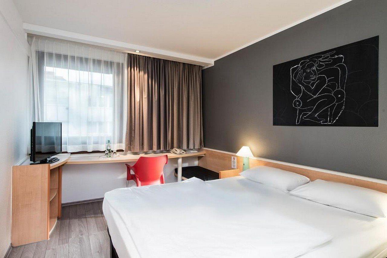 Good Morning Hotel
